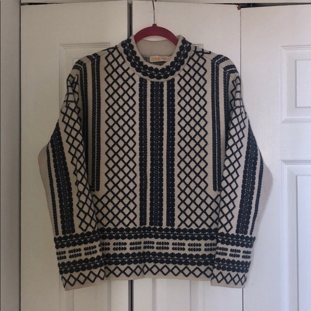 Tory Burch White and Grey Sweater Size Small